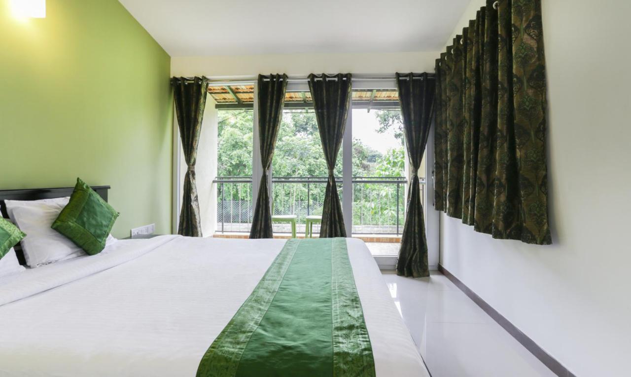 Treebo Laa Gardenia Resort, Nilavoor Lake Yelagiri Ngoại thất bức ảnh